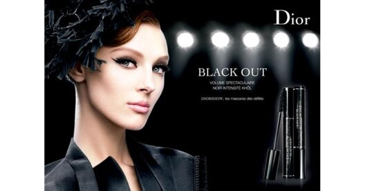 Dior Інтенсивний чорний колір Diorshow Black Out Mascara